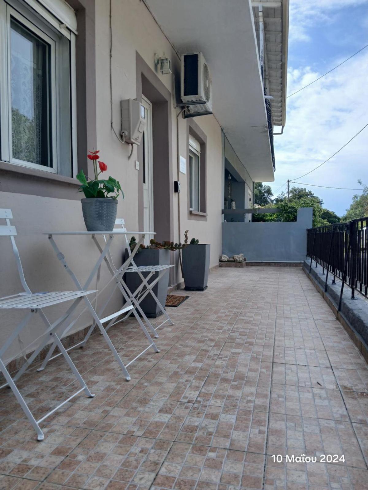 Guest House Christos Sgourades Exterior foto
